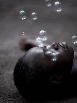 Affiche - Tazama - Accueil | Oueso - Art Afro Contemporain