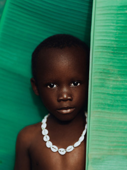 Affiche - Mtoto - Accueil | Oueso - Art Afro Contemporain