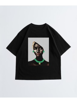 Unisex T-shirt - Fafa - Accueil | Oueso - Art Afro Contemporain