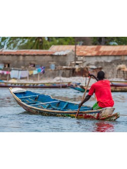 Affiche - Pirogue (AHMADOUNA AHMADA)