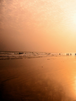 Affiche - Beige beach - Accueil | Oueso - Art Afro Contemporain