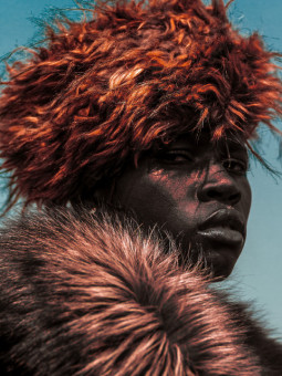 Poster - Glow of Silence - Accueil | Oueso - Contemporary Afro Art
