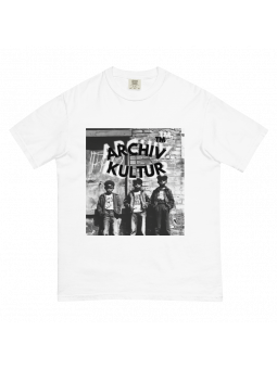 Unisex T-shirt - Street - Accueil | Oueso - Contemporary Afro Art